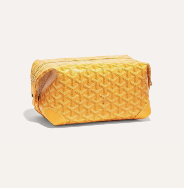 Goyard Bowling 25 toiletry bag The Elegance of Leather Monogram Bags Crossbody Bags for Women
