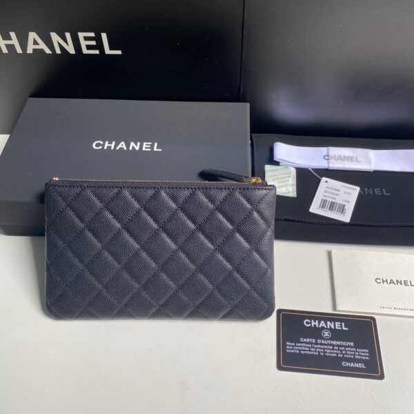 New handbag model number AP3396