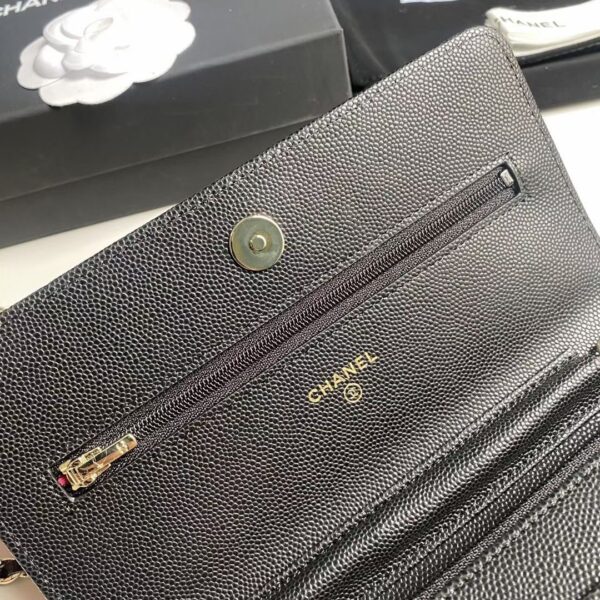 The WOC chain bag is adjustable and more convenient, with exquisite details and model number Ap3189