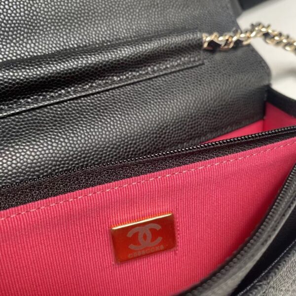The WOC chain bag is adjustable and more convenient, with exquisite details and model number Ap3189