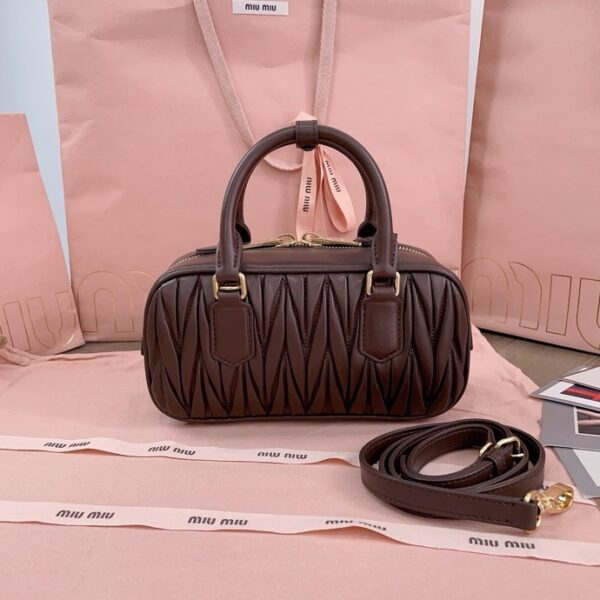 miumiu Model number 5BB142, M's new bowling bag with a unique Matelasse style.