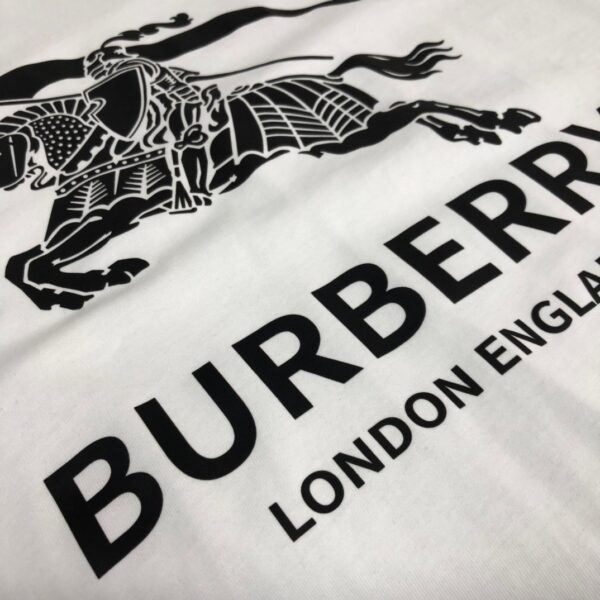 Burberry Summer new round neck short sleeved T-shirt