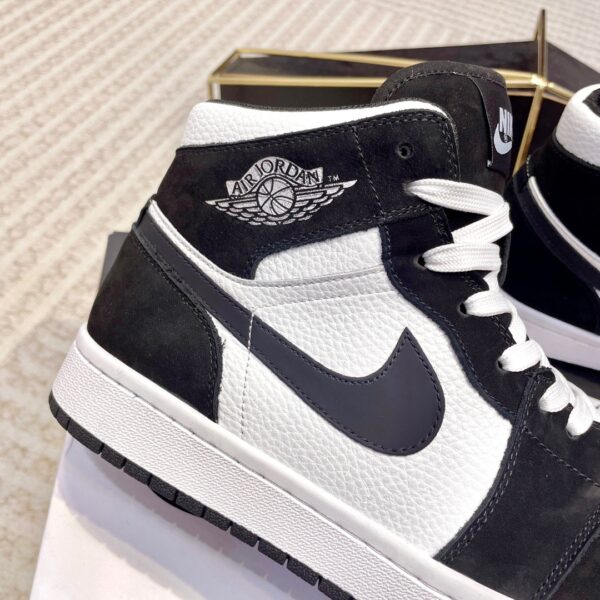Jordan winter sports board shoes AJ classic shoe type high top series can be matched with couple's styles