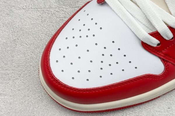 Nike AJ1 white red black hook low cut cultural and leisure sports board shoes