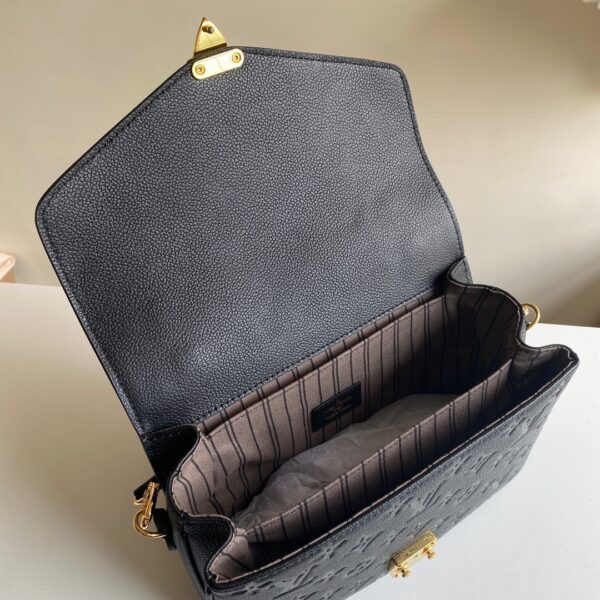 Louis Vuitton POCHETTE METIS BACKPACK  Shoulder 25cm Best Bag