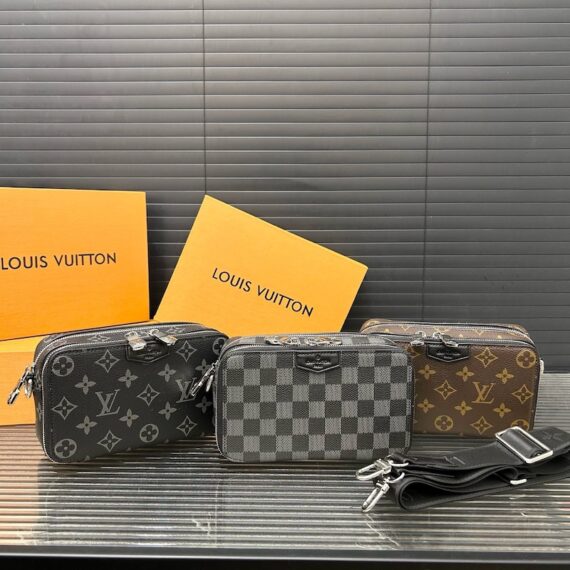 Louis Vuitton crossbody bag