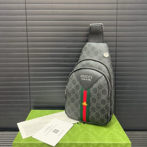 gucci shoulder bag Cowhide chest bag crossbody