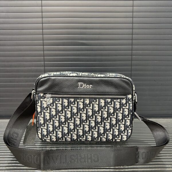 Dior crossbody bags