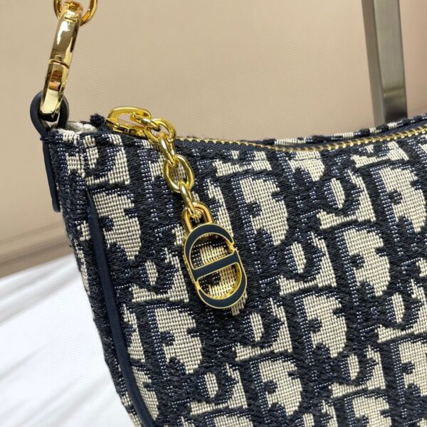 Dior moon bag semi-circular bag shape classic oblique old flower fabric letter