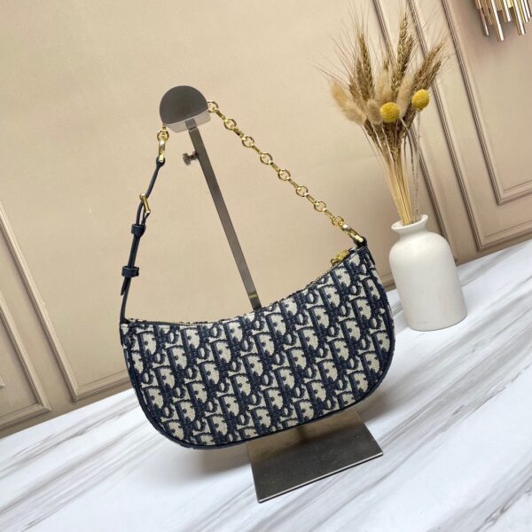 Dior moon bag semi-circular bag shape classic oblique old flower fabric letter