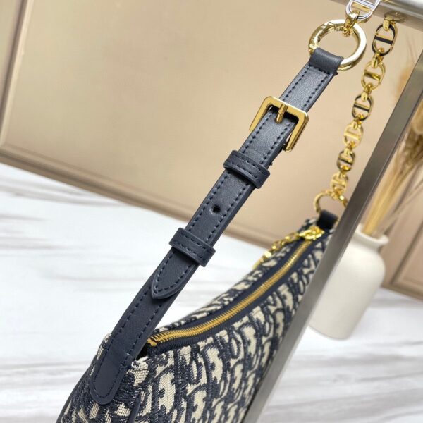Dior moon bag semi-circular bag shape classic oblique old flower fabric letter