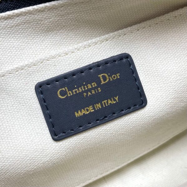 Dior moon bag semi-circular bag shape classic oblique old flower fabric letter