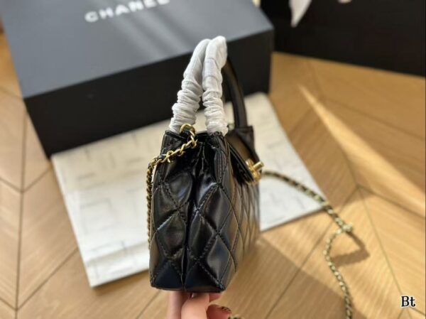 Chanel Handbag Bag Kelly Weige Chain Bag