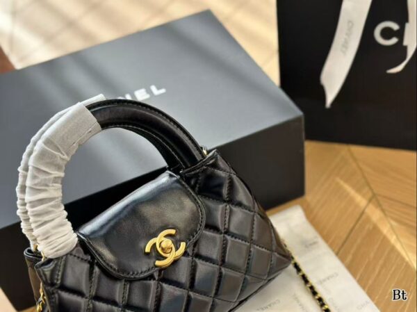 Chanel Handbag Bag Kelly Weige Chain Bag